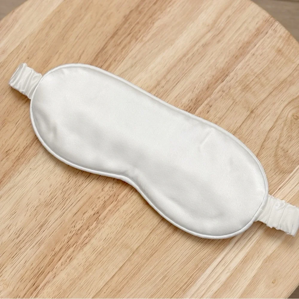 Silk Sleep Mask in White
